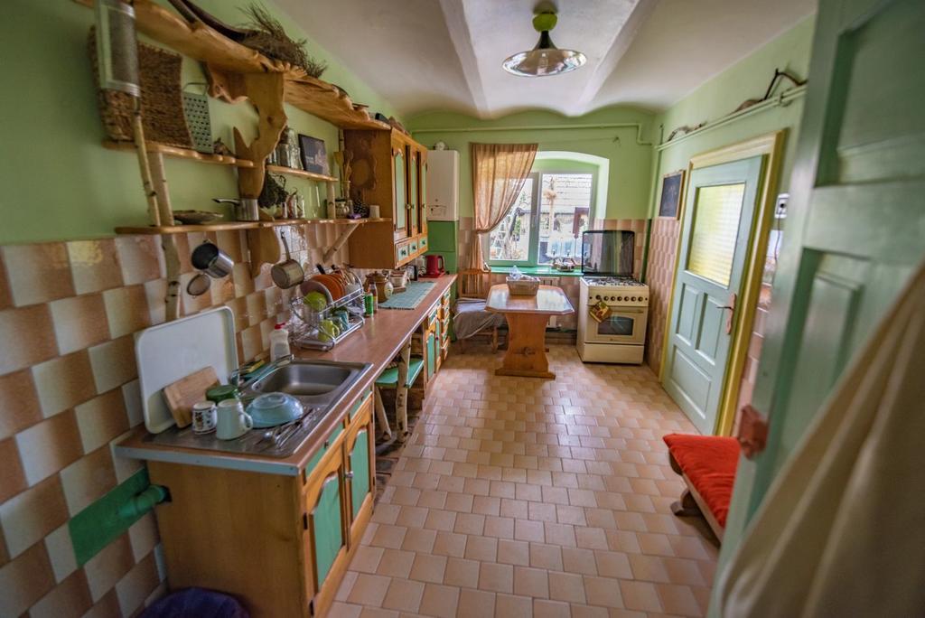 Mountain Tale Hostel Brasov Exterior photo