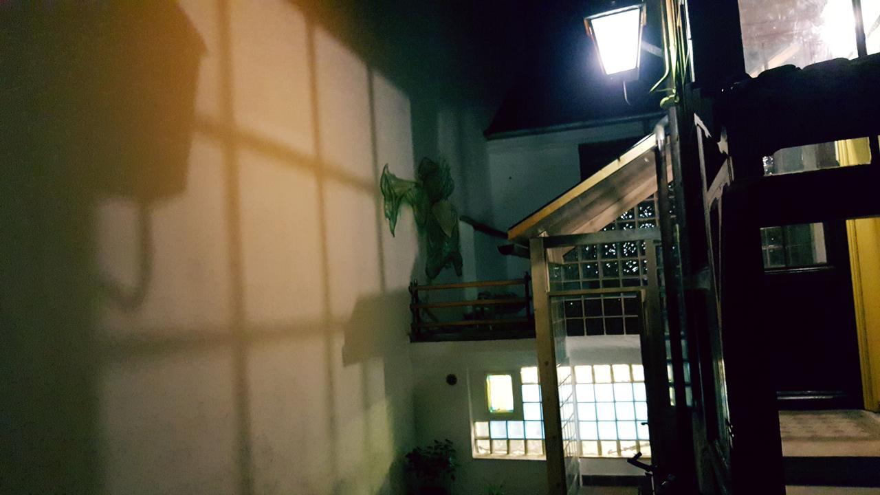 Mountain Tale Hostel Brasov Exterior photo